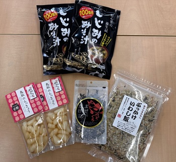 みそ汁らっきょうふりかけ